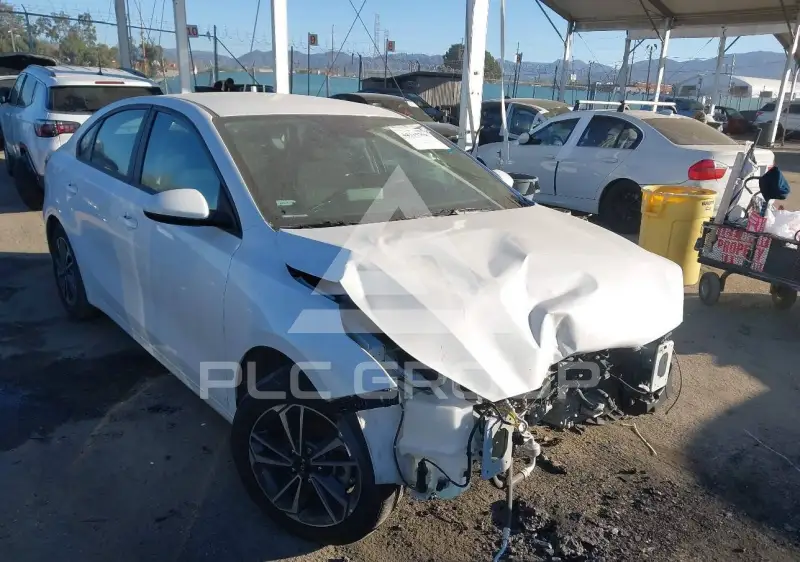 2024 KIA Forte фото