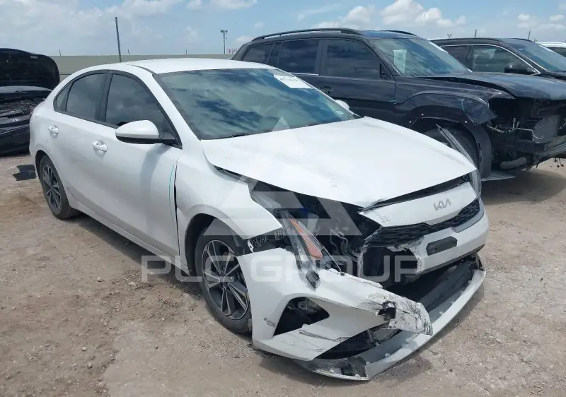 2024 KIA Forte фото