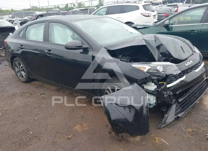 2024 KIA Forte фото