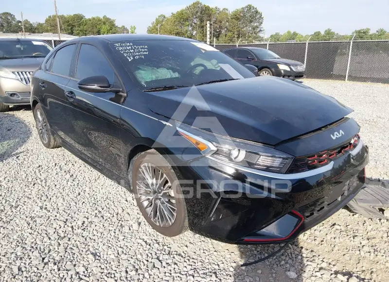2024 KIA Forte фото