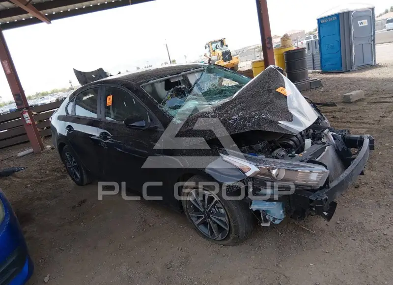 2024 KIA Forte фото