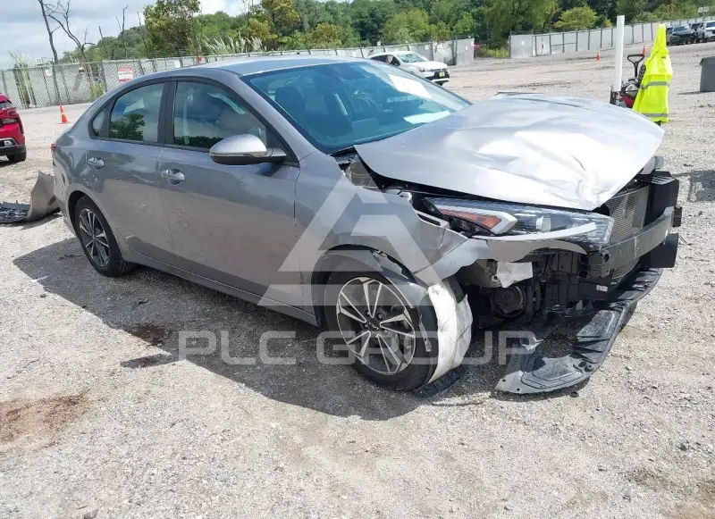 2024 KIA Forte фото