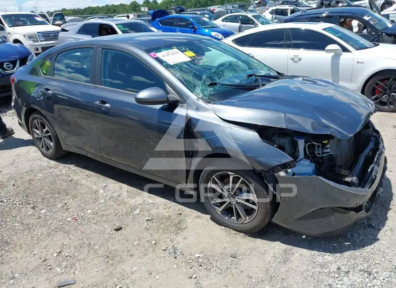 2024 KIA Forte фото