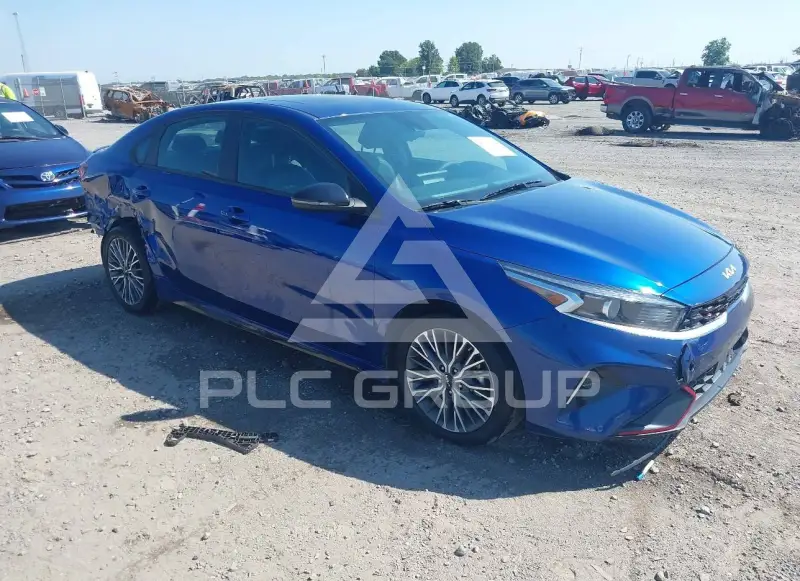 2024 KIA Forte фото
