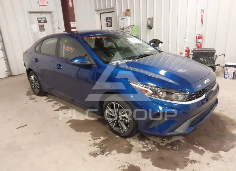 2024 KIA Forte фото