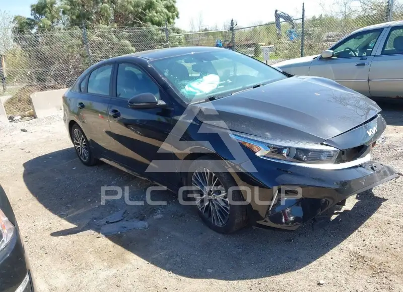 2024 KIA Forte фото