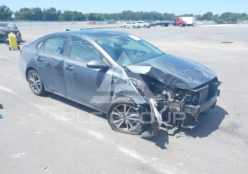 2024 KIA Forte photo