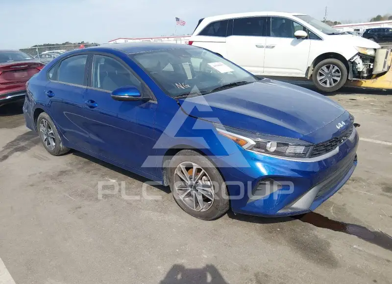 2024 KIA Forte фото