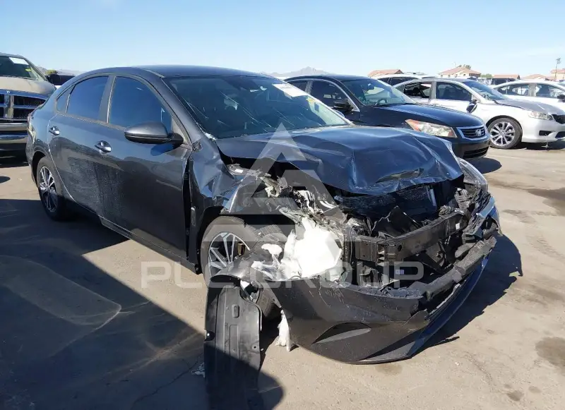 2024 KIA Forte фото