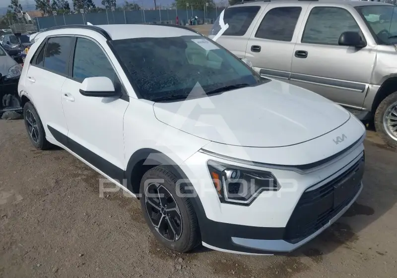 2024 KIA Niro photo