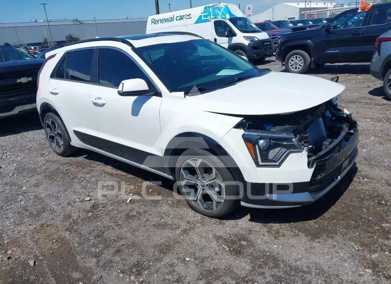 2024 KIA Niro фото