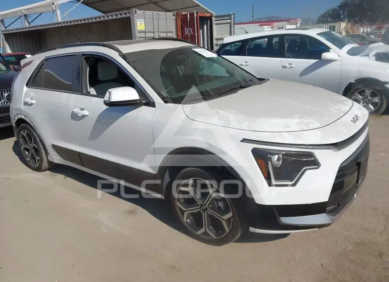 2024 KIA Niro фото