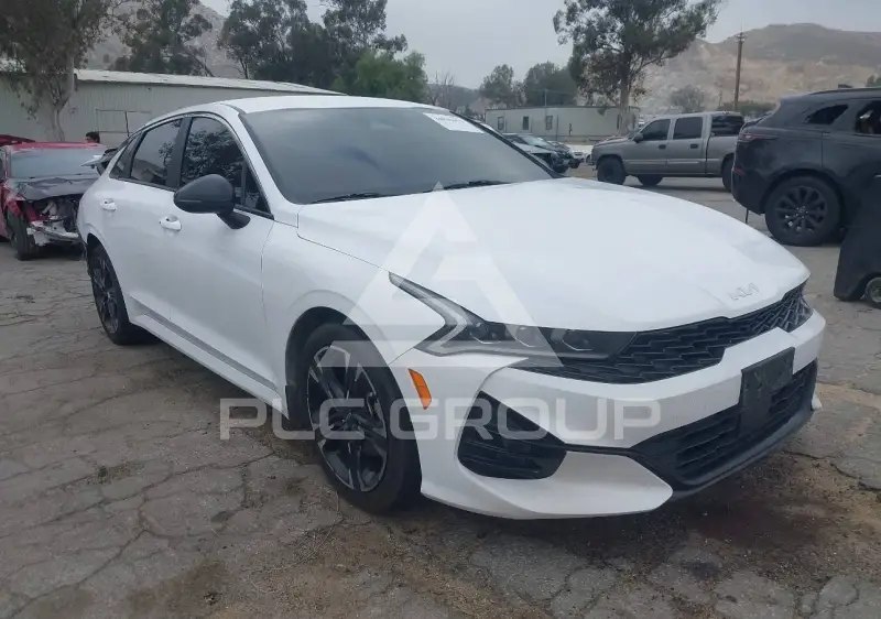 2024 KIA K5 photo