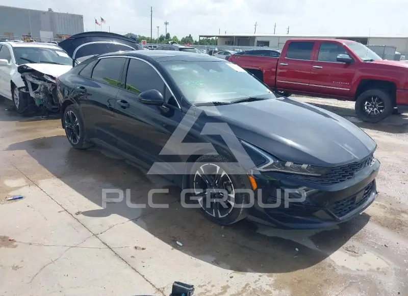 2024 KIA K5 фото