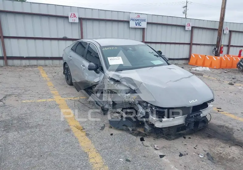 2024 KIA K5 фото