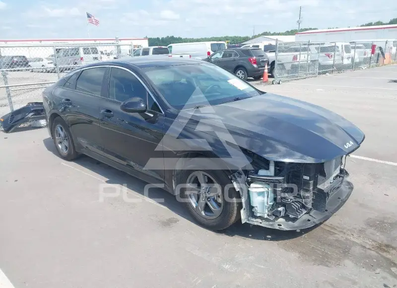 2024 KIA K5 фото