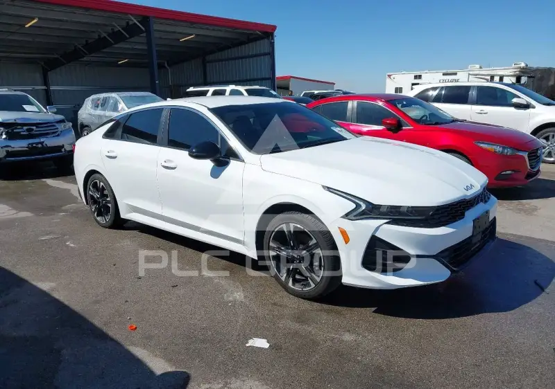 2024 KIA K5 photo