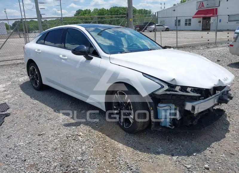 2024 KIA K5 photo