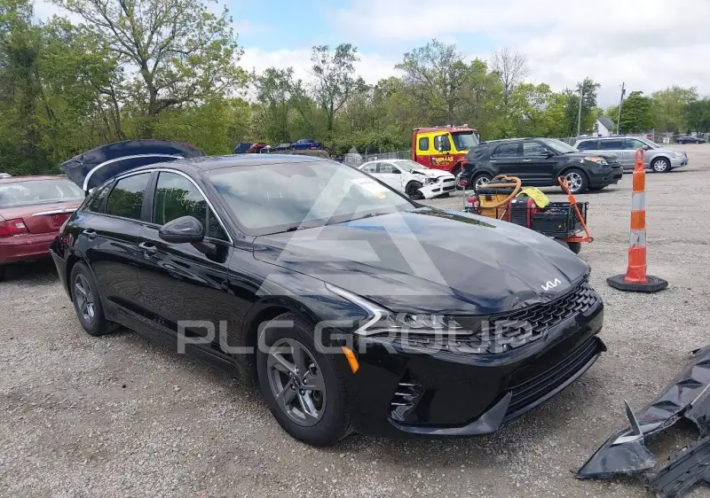 2024 KIA K5 фото