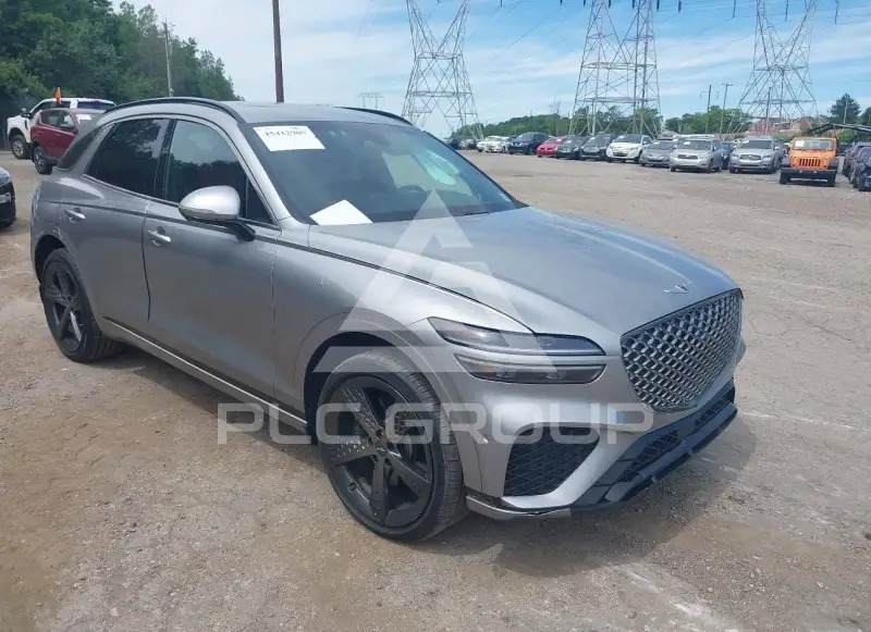 2024 Genesis GV70 photo