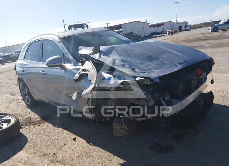 2024 Genesis GV70 photo