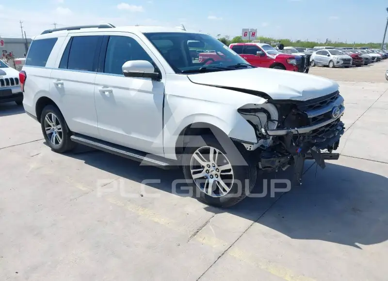 2024 Ford EXPEDITION photo