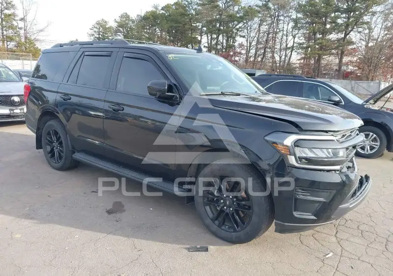 2024 Ford EXPEDITION photo