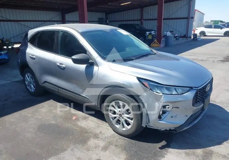 2024 Ford ESCAPE photo