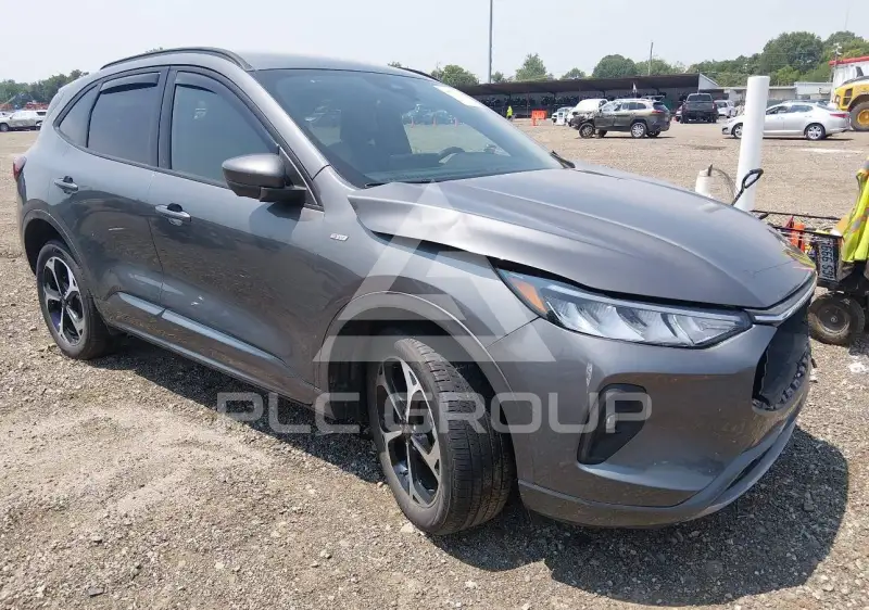 2024 Ford ESCAPE фото