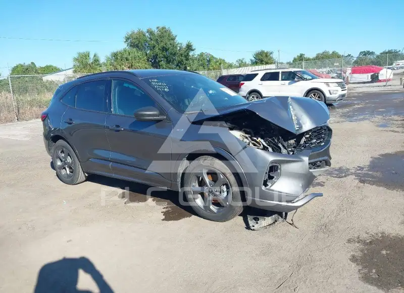 2024 Ford ESCAPE photo