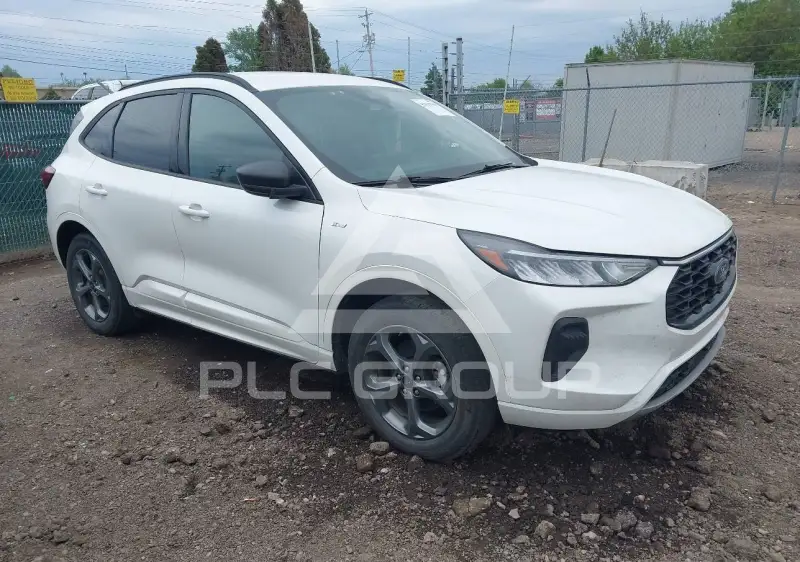 2024 Ford ESCAPE photo