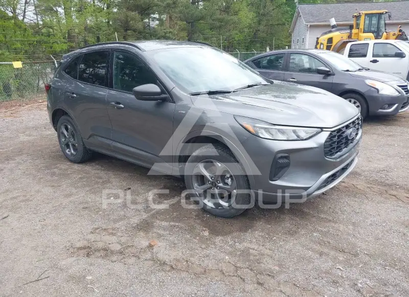 2024 Ford ESCAPE фото