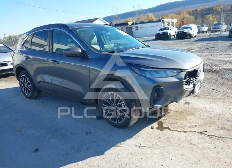 2024 Ford ESCAPE фото