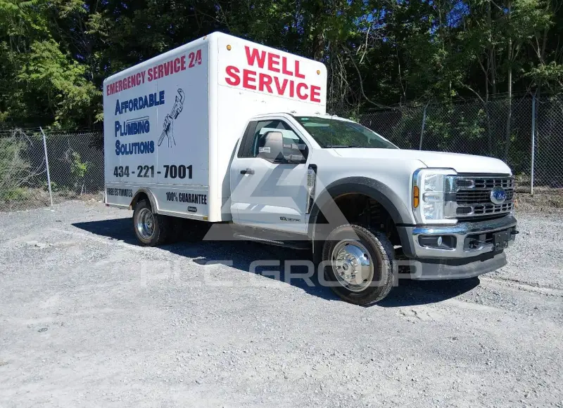 2024 Ford F-550 photo