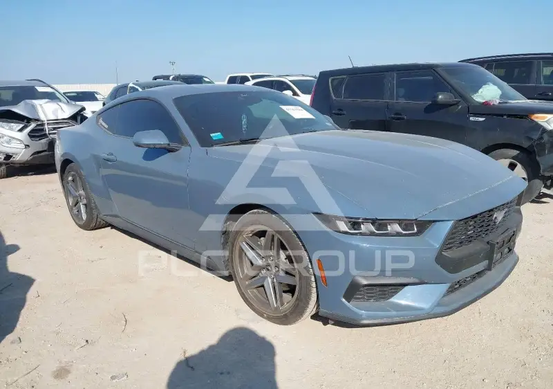 2024 Ford MUSTANG photo