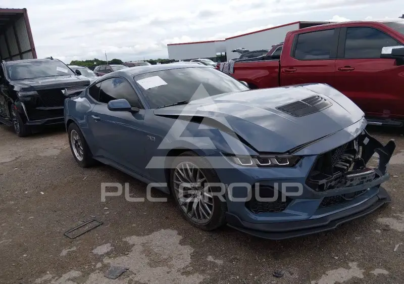 2024 Ford MUSTANG photo