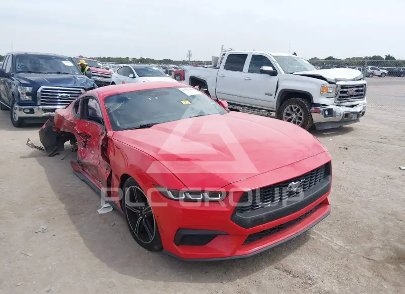 2024 Ford MUSTANG фото