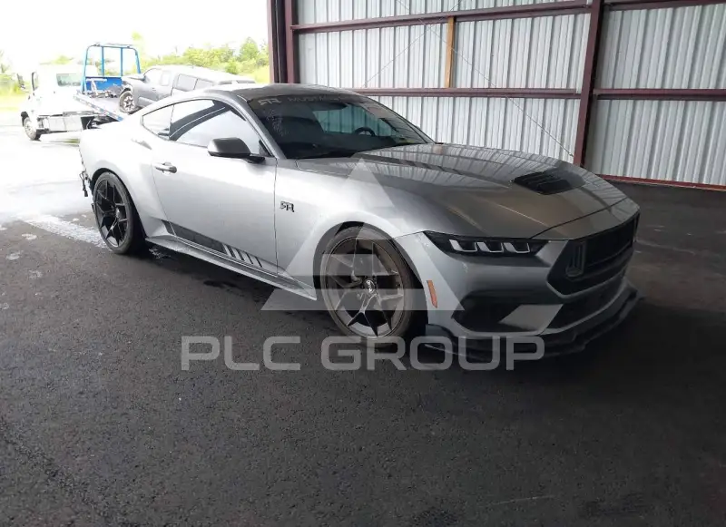 2024 Ford MUSTANG photo