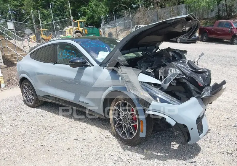 2024 Ford MUSTANG photo