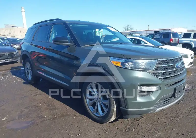 2024 Ford EXPLORER photo