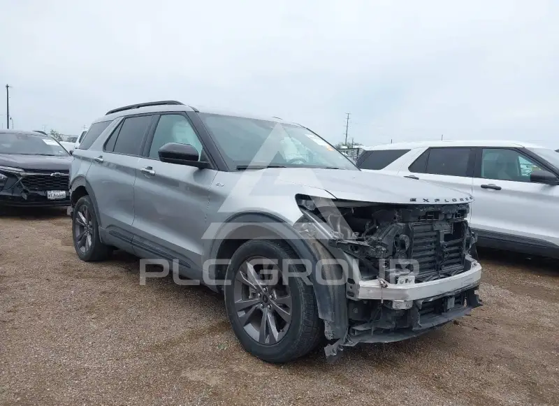 2024 Ford EXPLORER фото
