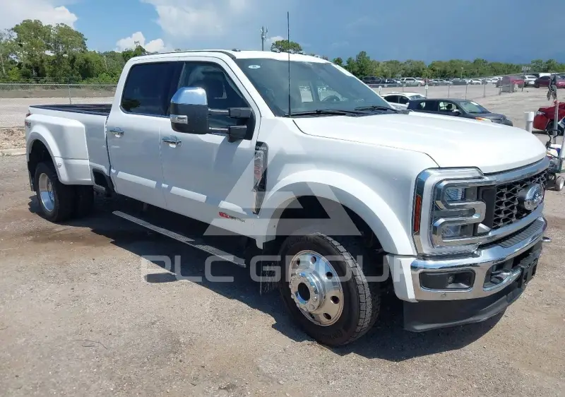 2024 Ford F-450 фото