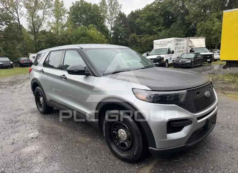 2024 Ford POLICE photo