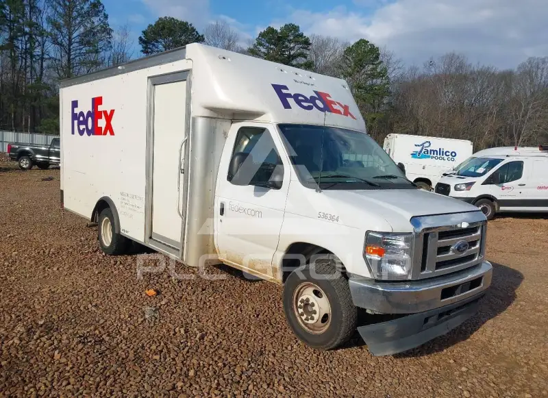 2024 Ford E-450 фото