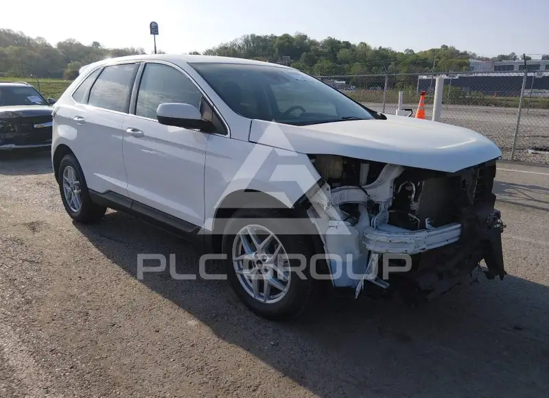 2024 Ford EDGE photo