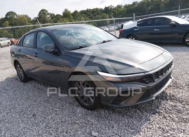 2024 Hyundai Elantra фото