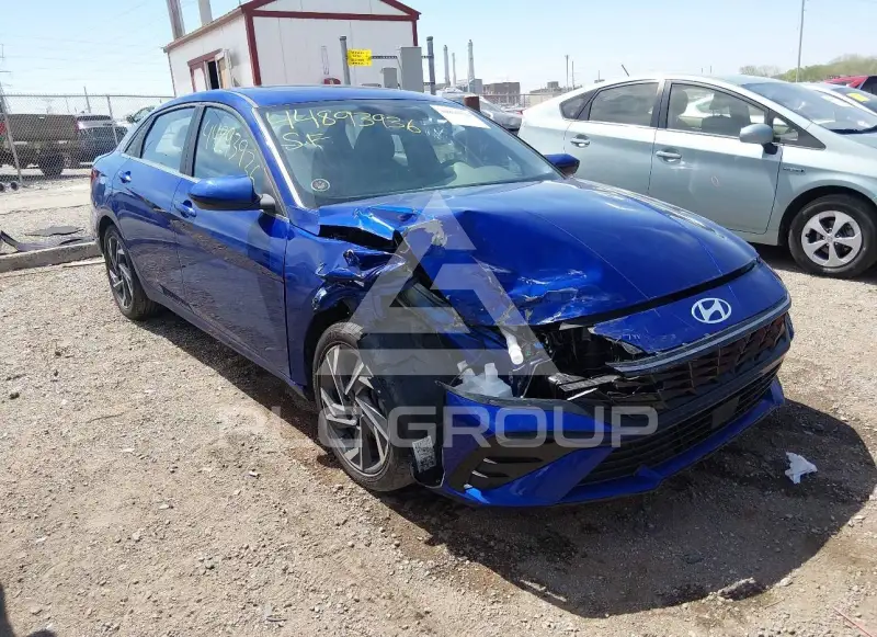 2024 Hyundai Elantra фото