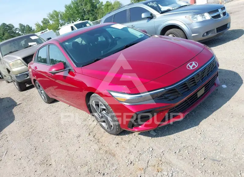 2024 Hyundai Elantra фото