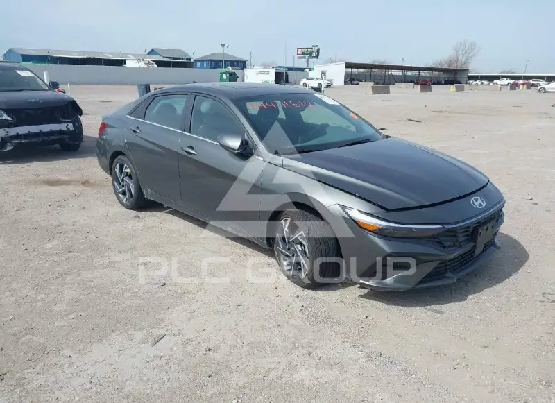 2024 Hyundai Elantra фото