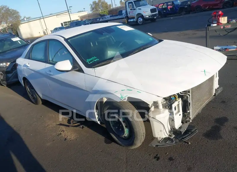 2024 Hyundai Elantra фото